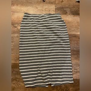 Striped old navy skirt